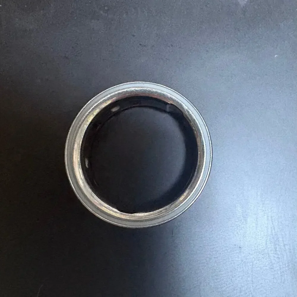 Oura Ring 4 - Size 9 Silver